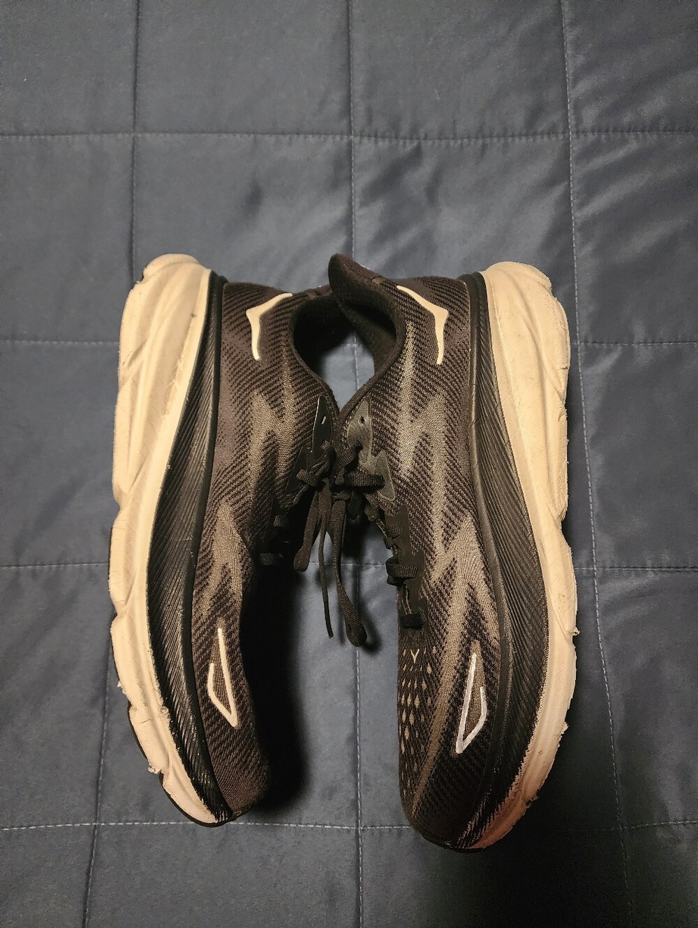 Hoka - Picture 4 of 10